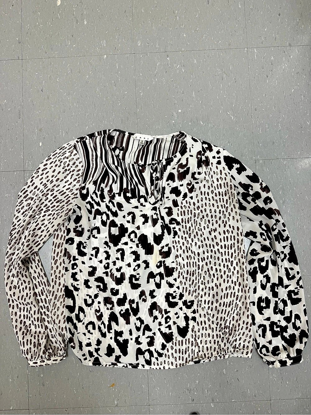 Cabi Animal Print Blouse in White & Brown Size Medium